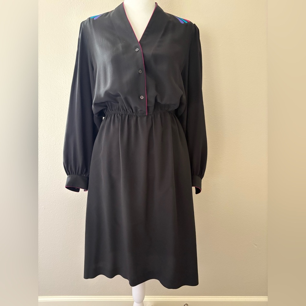 Vintage B Fletcher Elegant Black Button-Up Dress Size 10 Petite 100% Silk